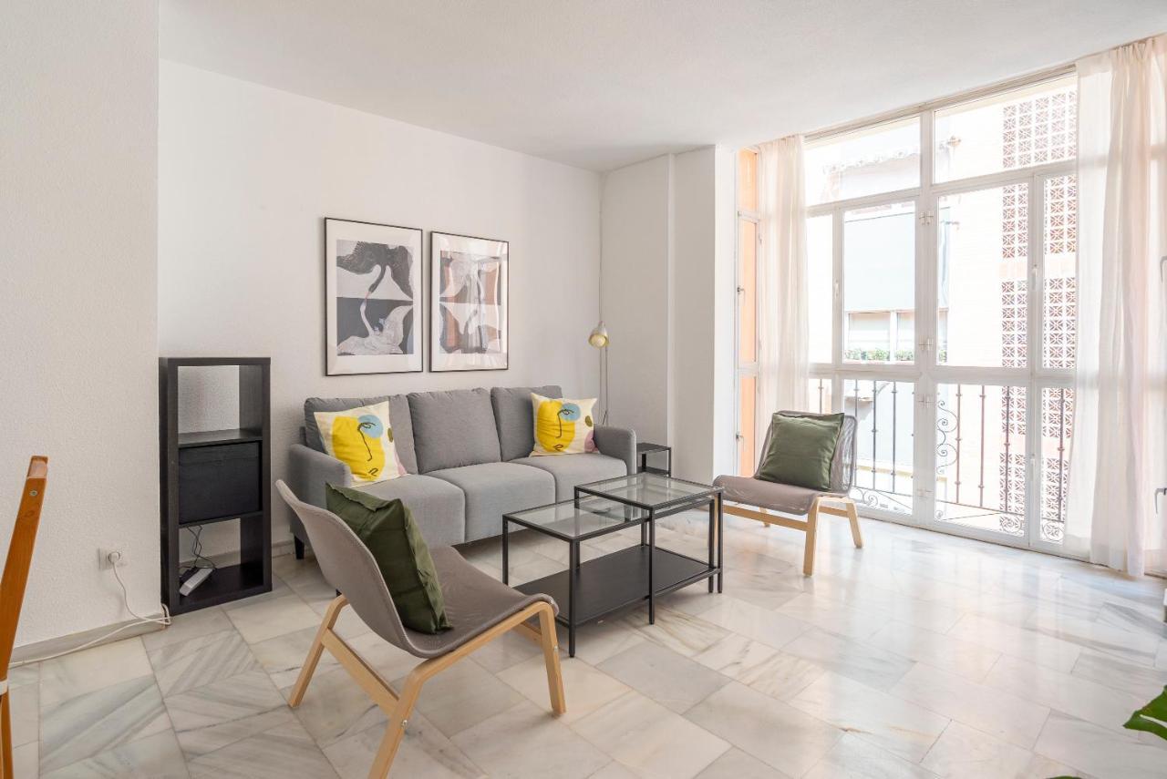 Lu&Cia Central Station 2 Parking Free Apartment Malaga Exterior photo